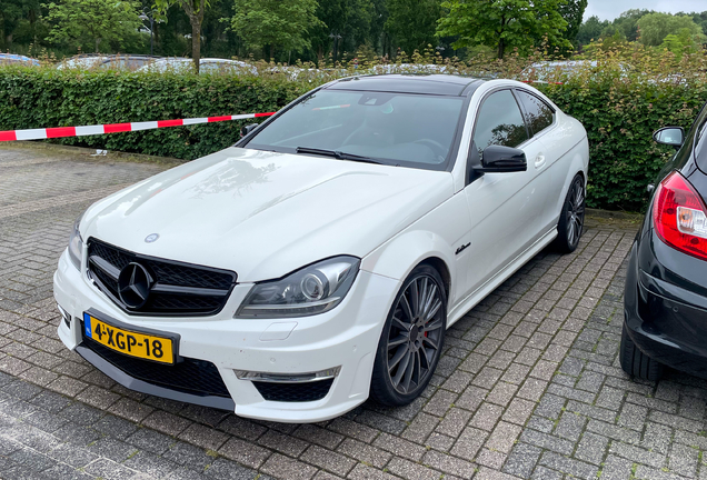 Mercedes-Benz C 63 AMG Coupé