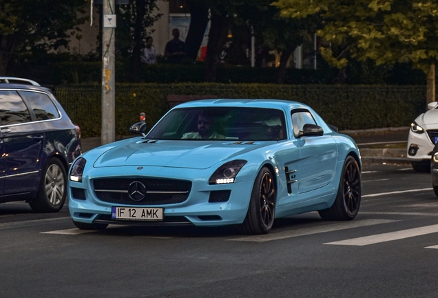 Mercedes-Benz SLS AMG