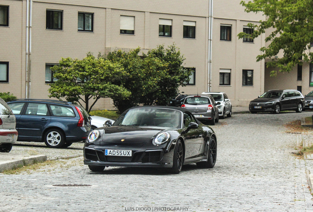 Porsche 991 Carrera 4 GTS Cabriolet MkII