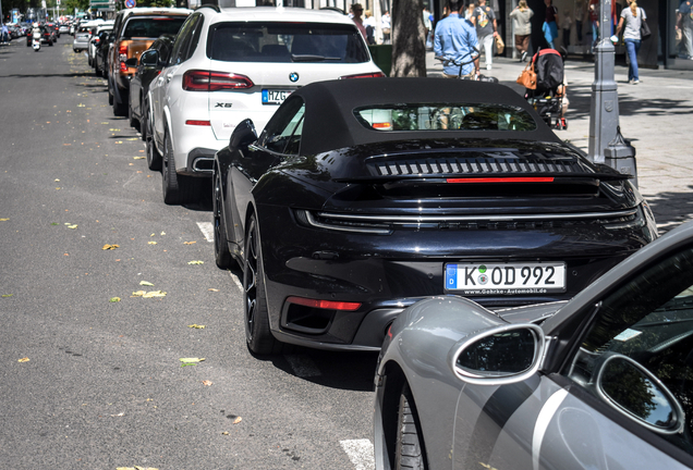 Porsche 992 Turbo S Cabriolet