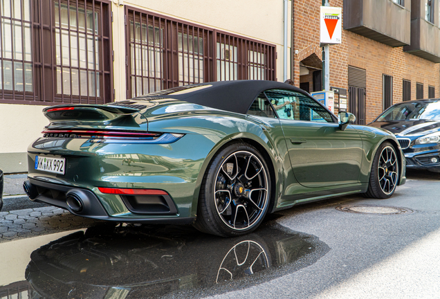 Porsche 992 Turbo S Cabriolet