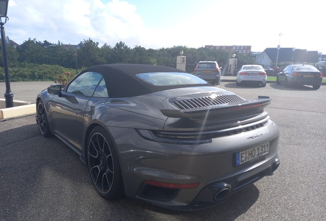 Porsche 992 Turbo S Cabriolet