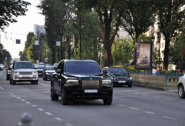 Rolls-Royce Cullinan Black Badge