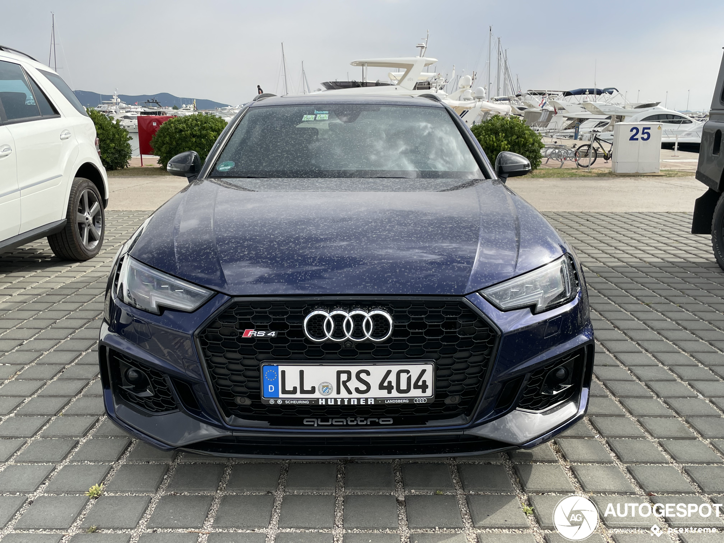 Audi RS4 Avant B9