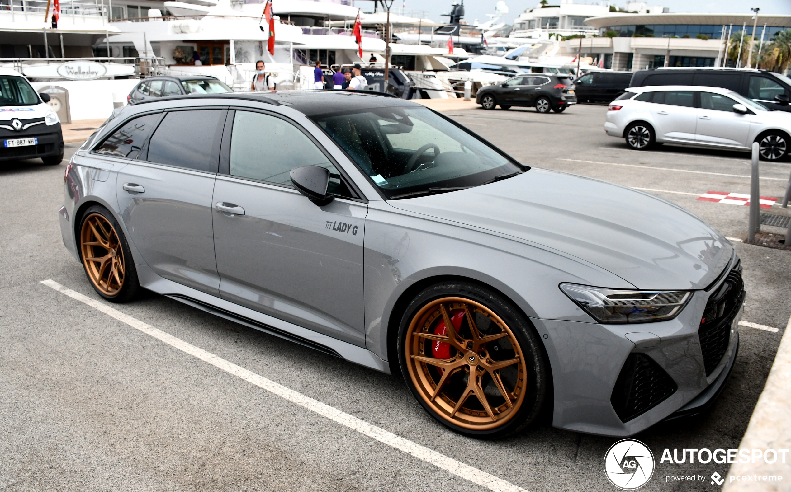 Audi RS6 draagt lekkere sloffen