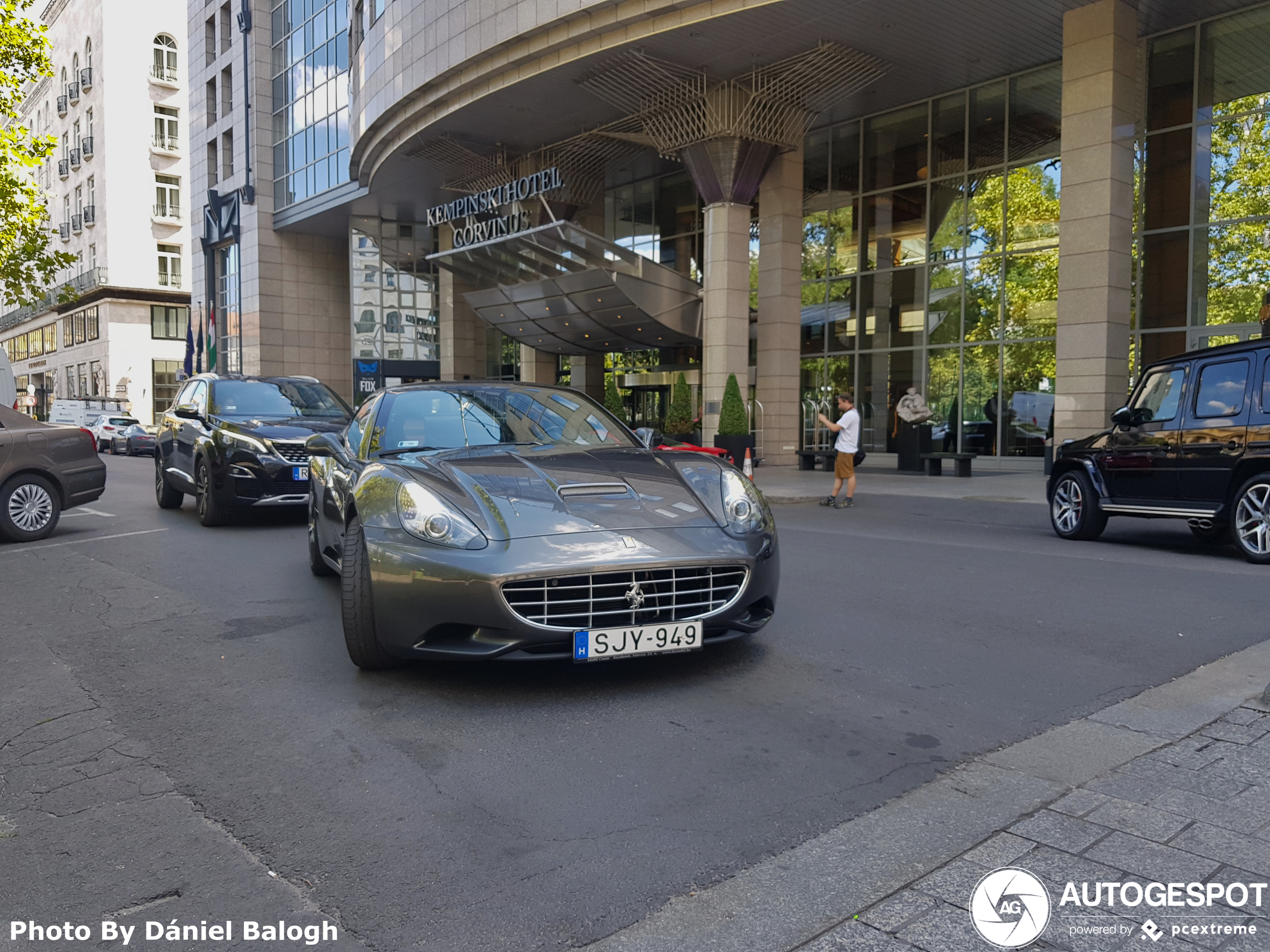 Ferrari California