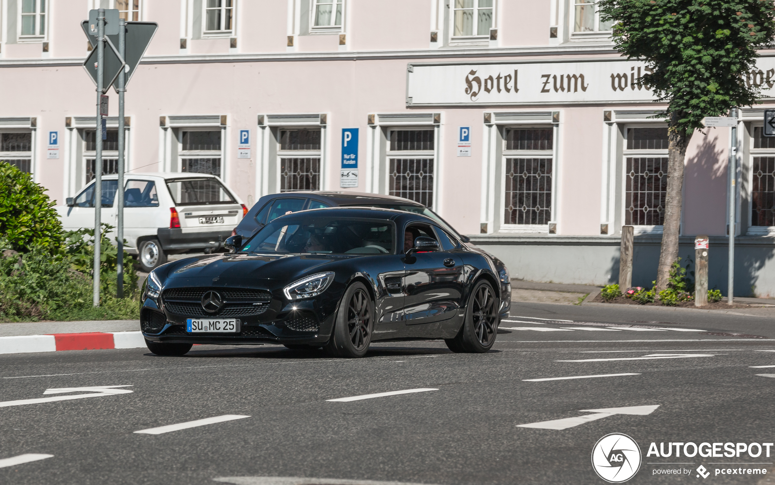 Mercedes-AMG GT S C190