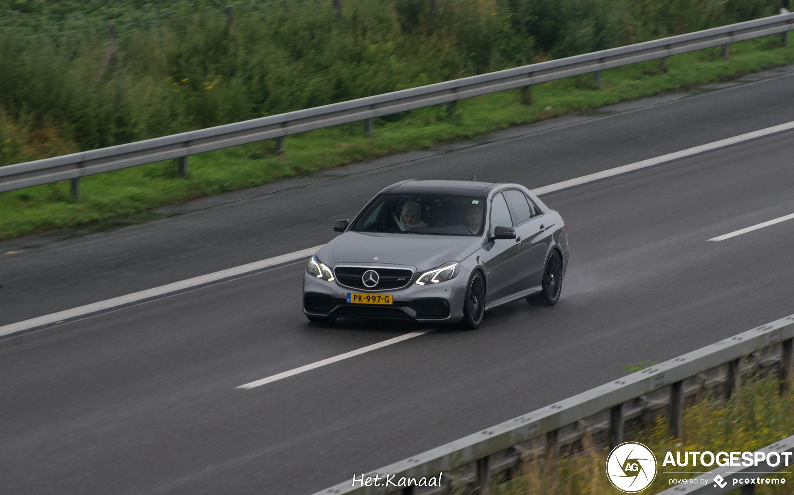 Mercedes-Benz E 63 AMG S W212