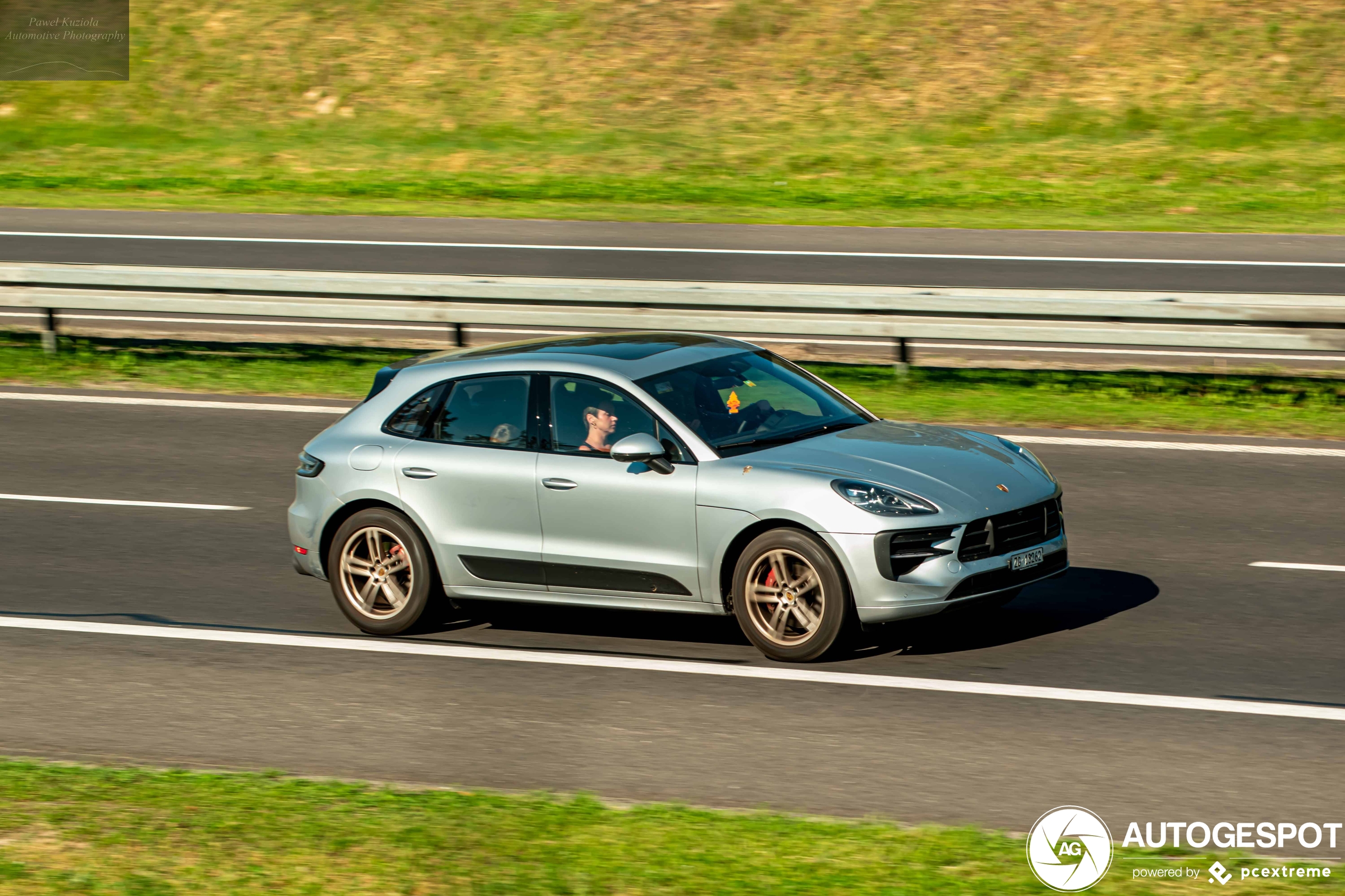 Porsche 95B Macan GTS MkII