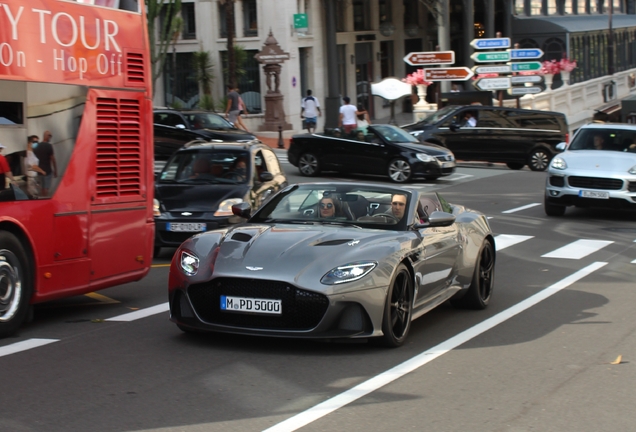 Aston Martin DBS Superleggera Volante