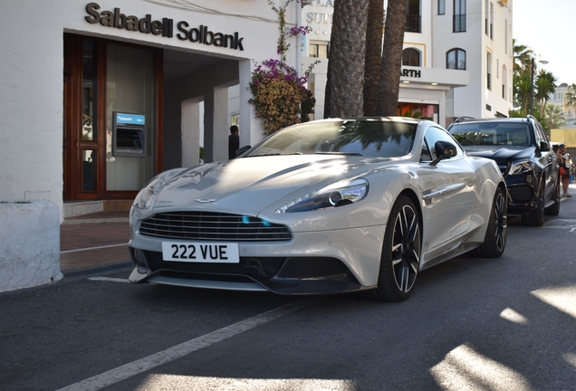 Aston Martin Vanquish 2013