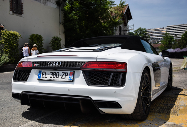 Audi R8 V10 Spyder 2016