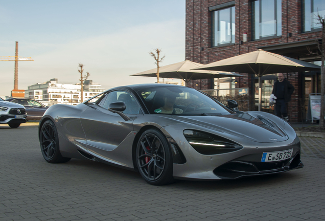 McLaren 720S Spider