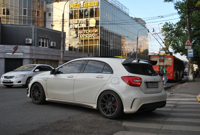 Mercedes-Benz A 45 AMG