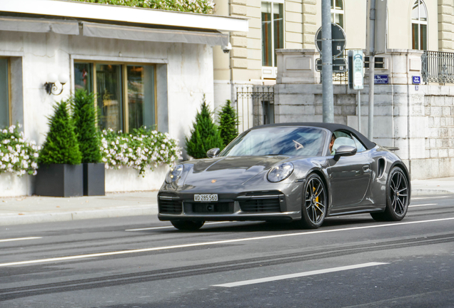 Porsche 992 Turbo S Cabriolet