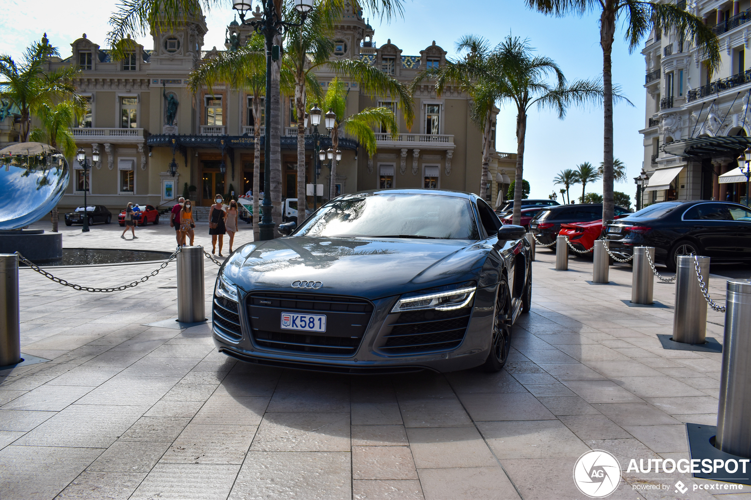 Audi R8 V10 Plus 2013