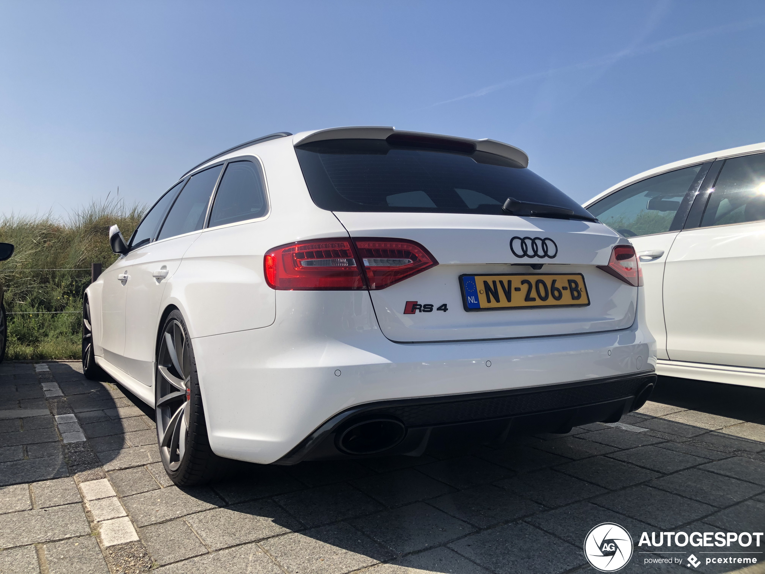 Audi RS4 Avant B8