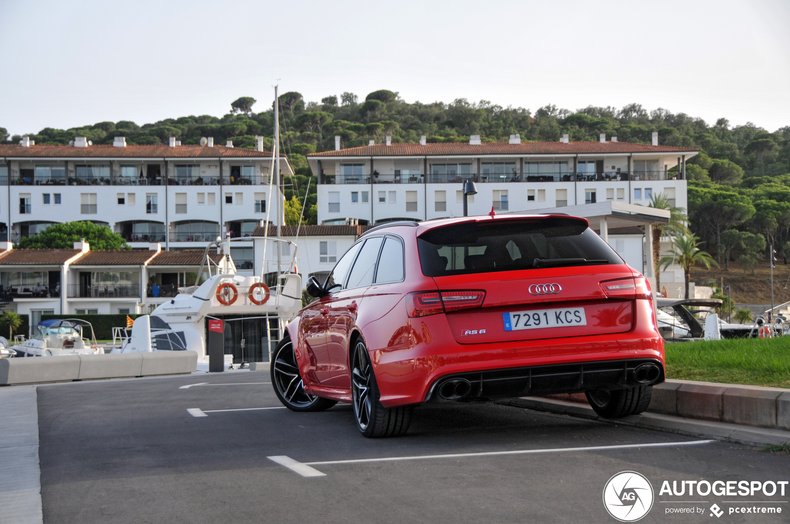 Audi RS6 Avant C7