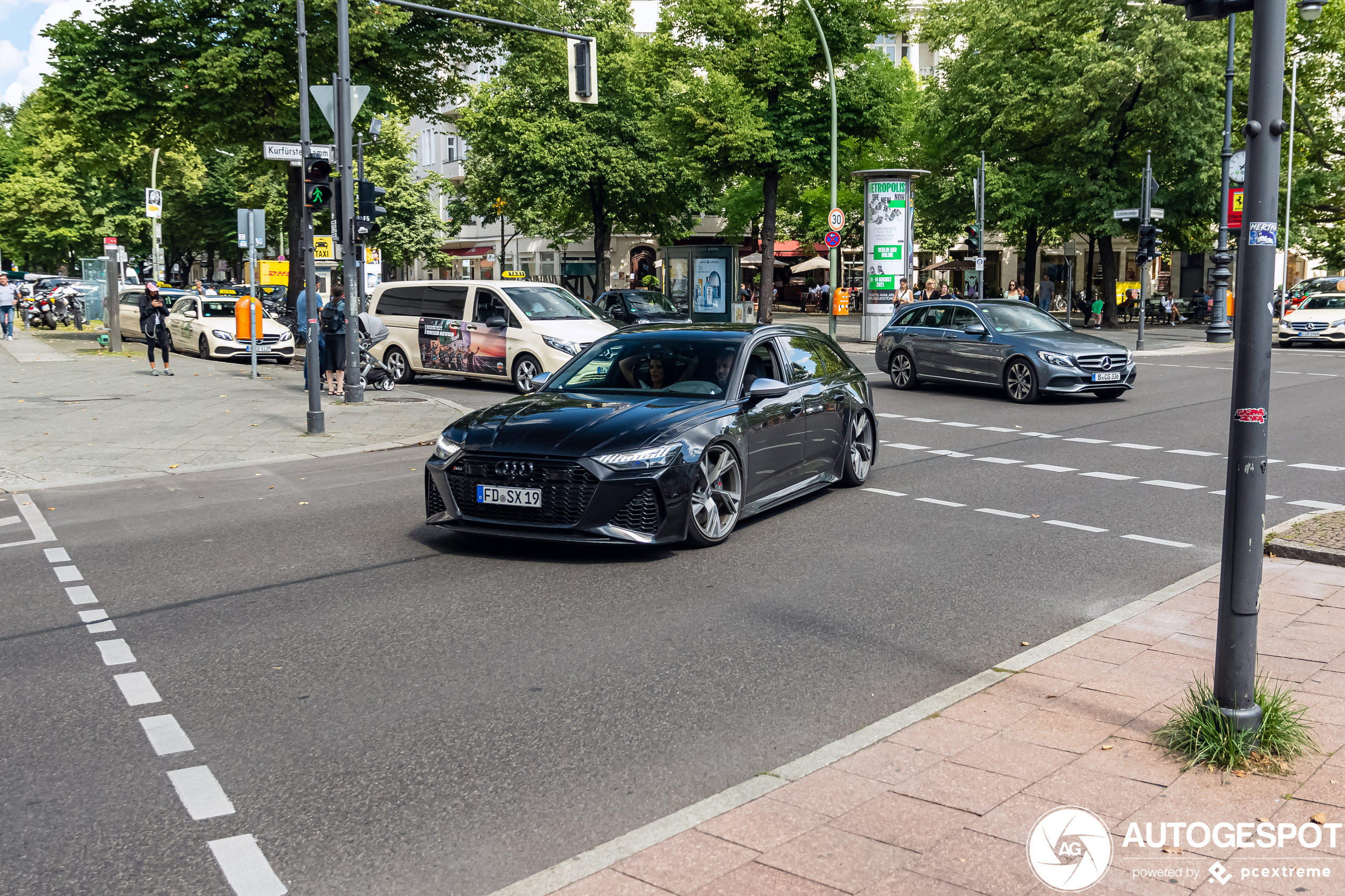 Audi RS6 Avant C8