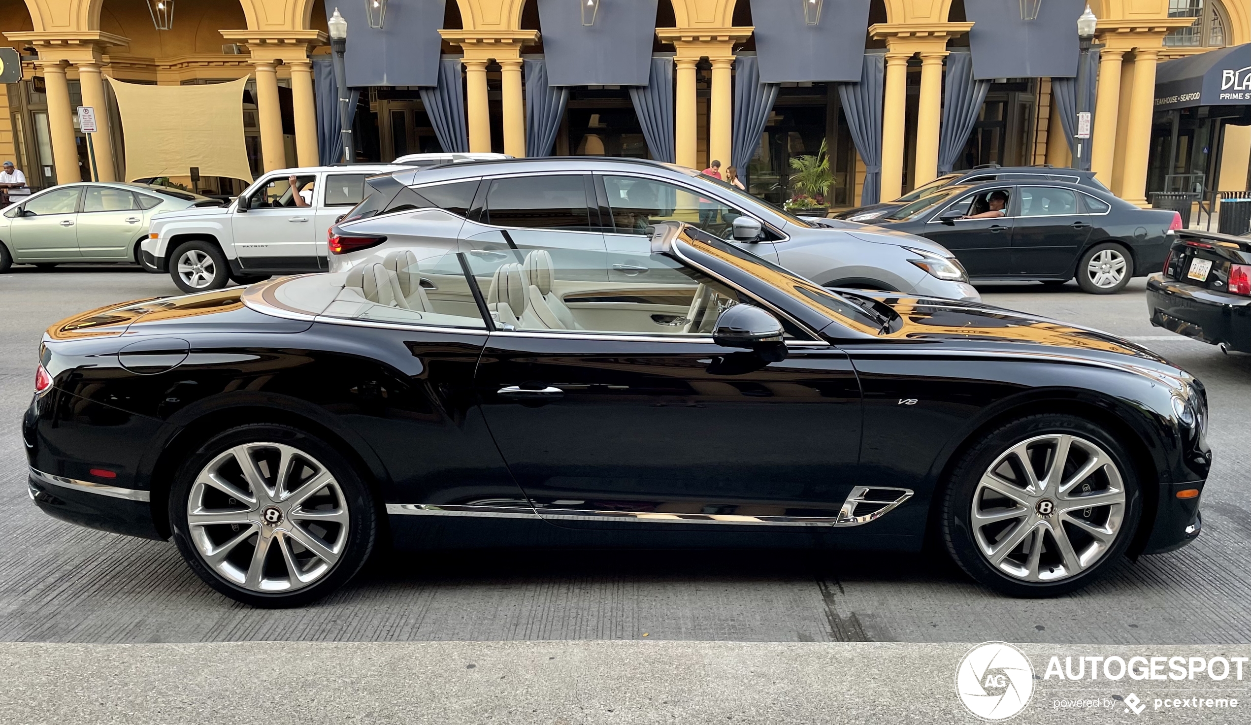 Bentley Continental GTC V8 2020