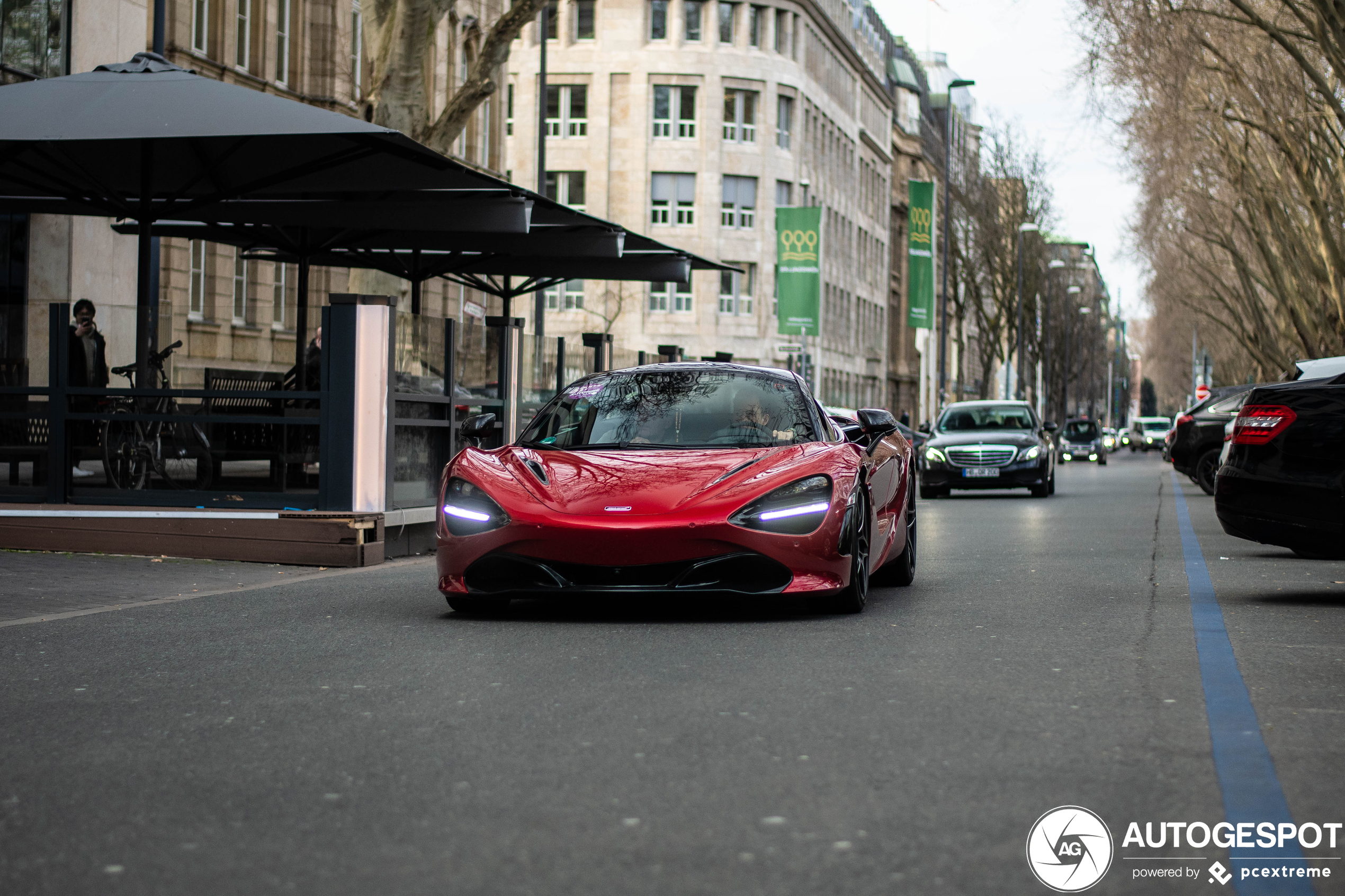 McLaren 720S