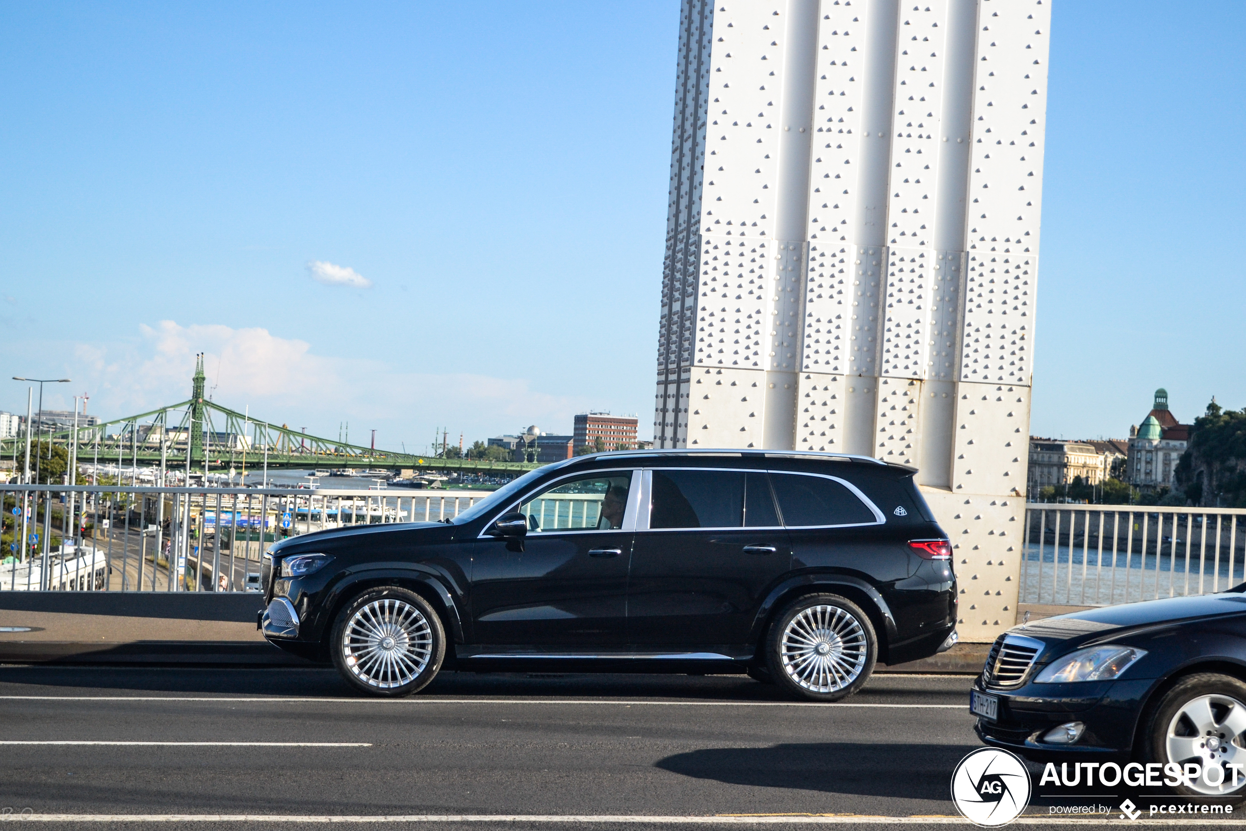 Mercedes-Maybach GLS 600