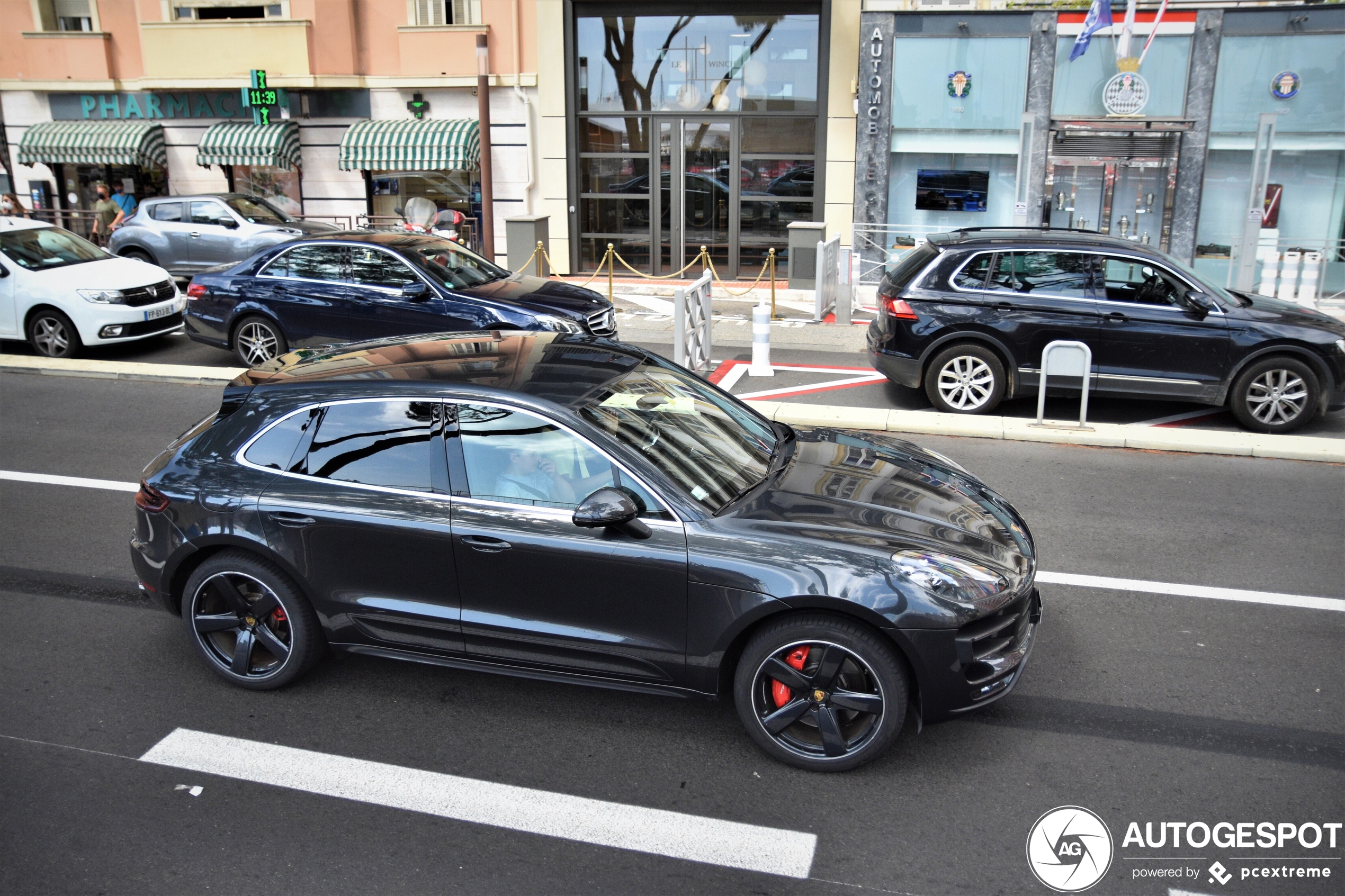 Porsche 95B Macan Turbo