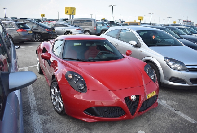 Alfa Romeo 4C Coupé