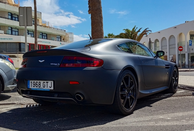 Aston Martin V8 Vantage