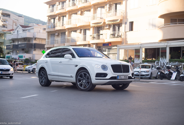 Bentley Bentayga V8