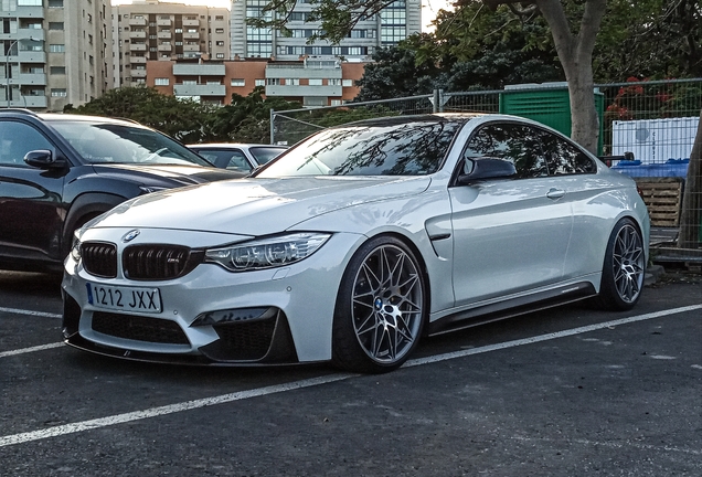 BMW M4 F82 CS