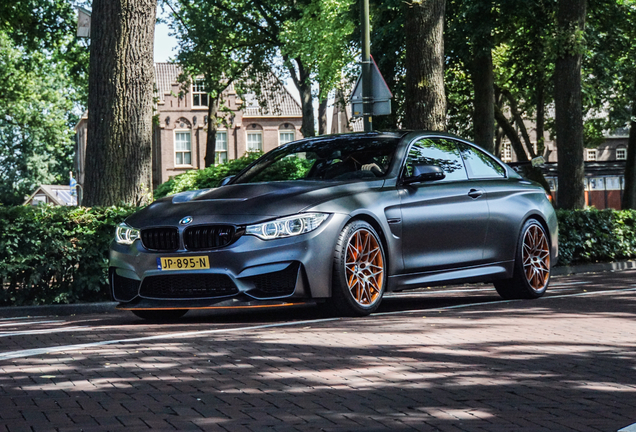 BMW M4 GTS