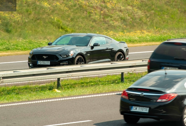 Ford Mustang GT 2015