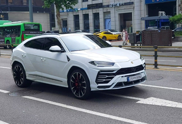 Lamborghini Urus