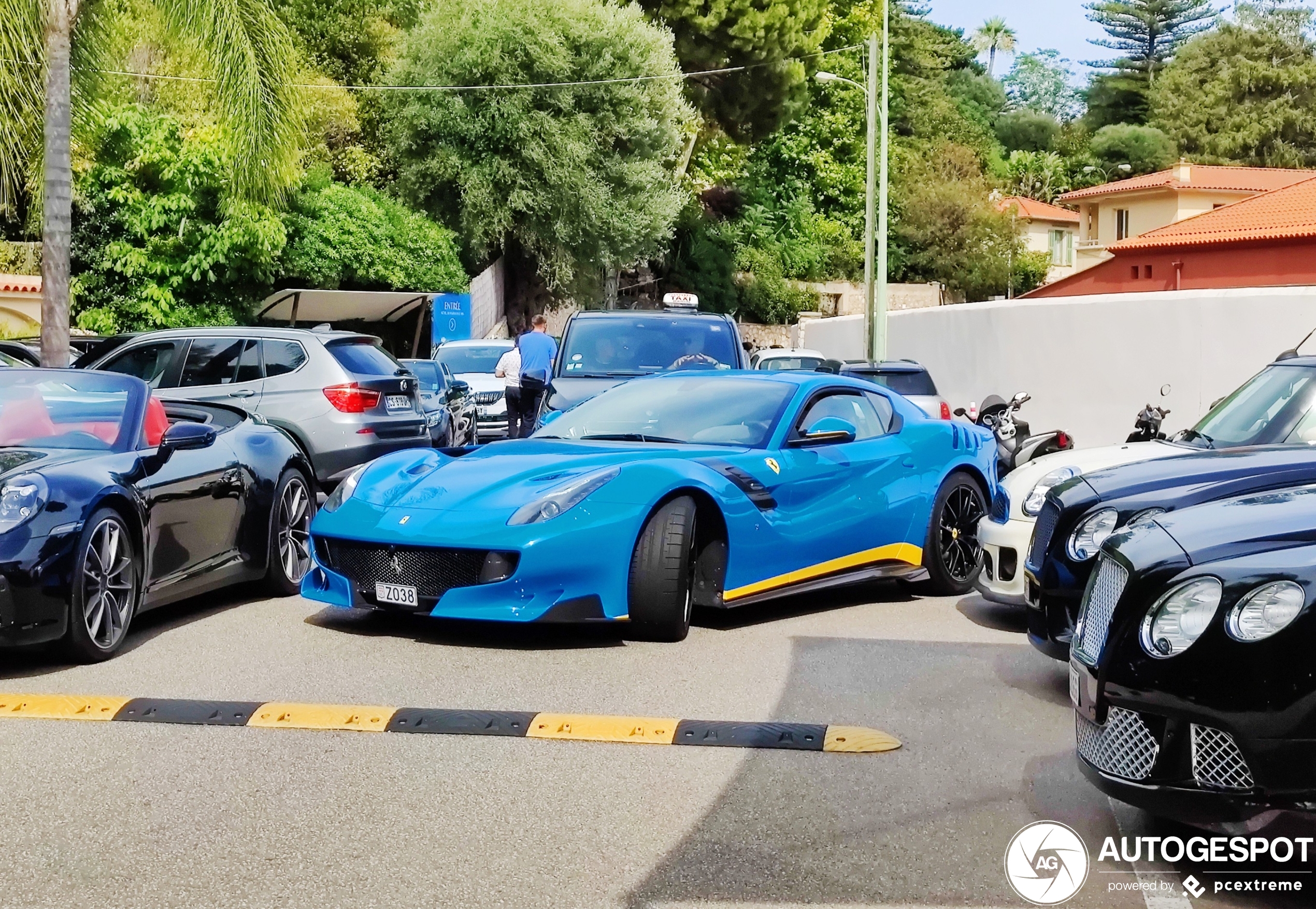 Ferrari F12tdf