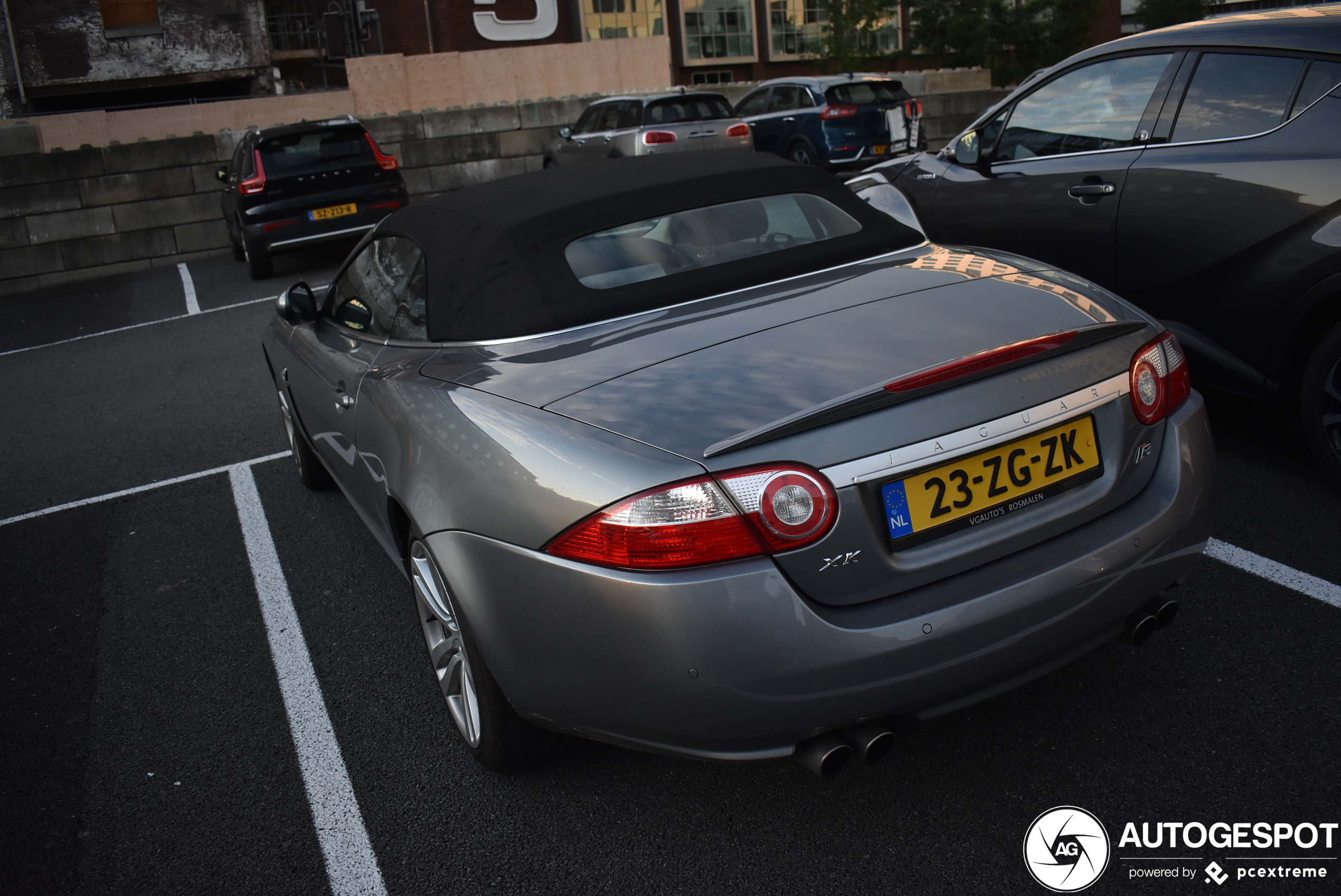 Jaguar XKR Convertible 2006