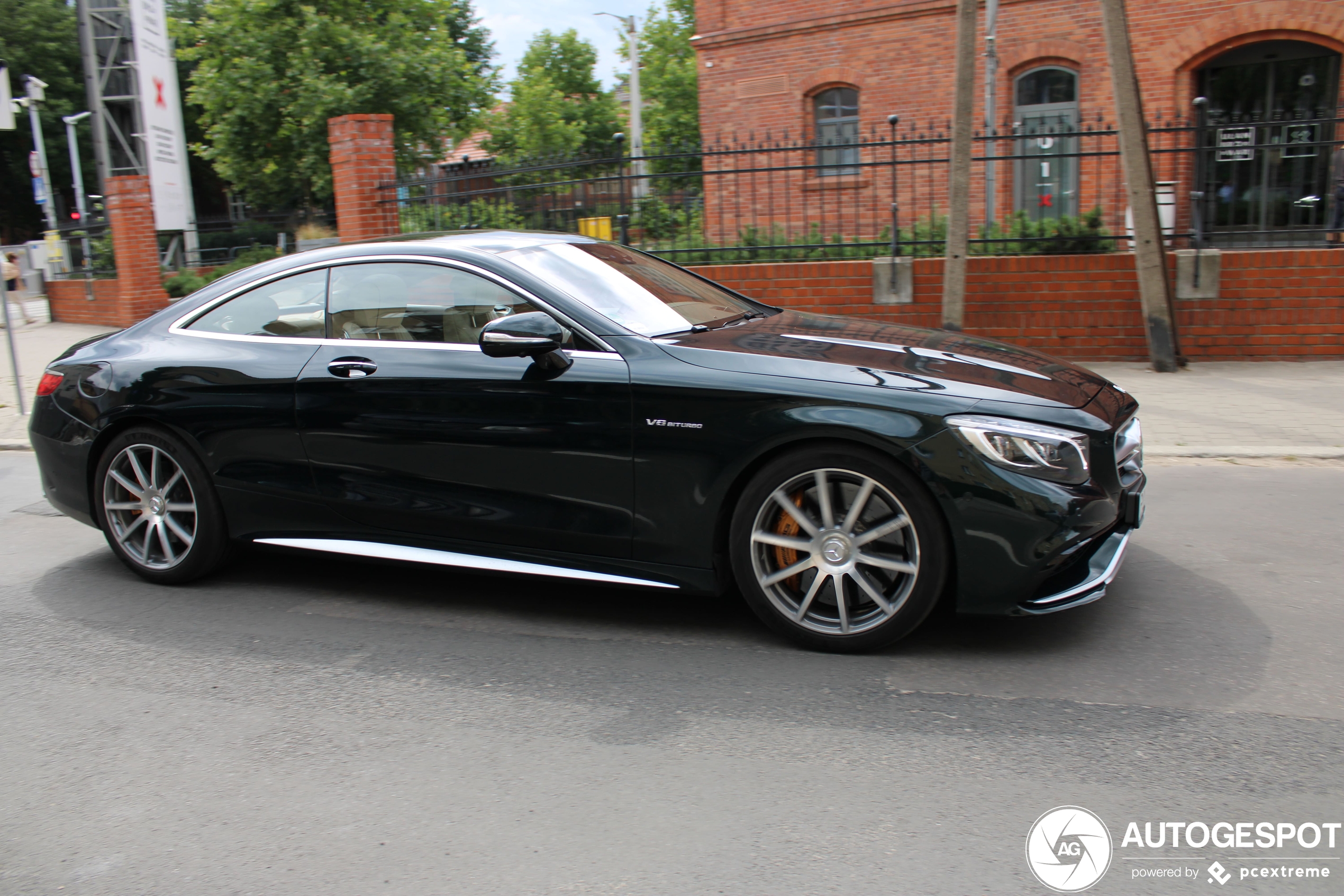 Mercedes-AMG S 63 Coupé C217