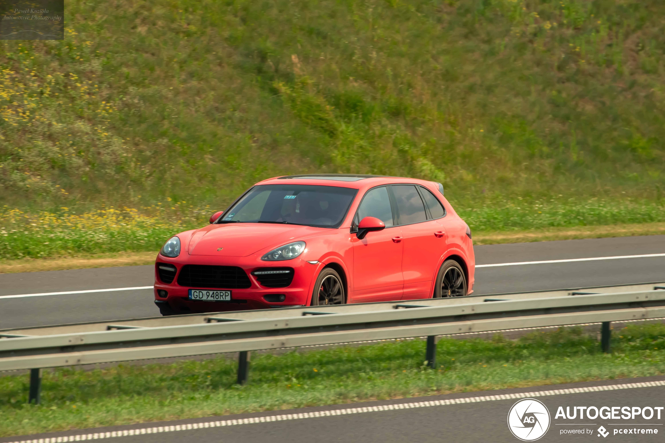 Porsche 958 Cayenne GTS