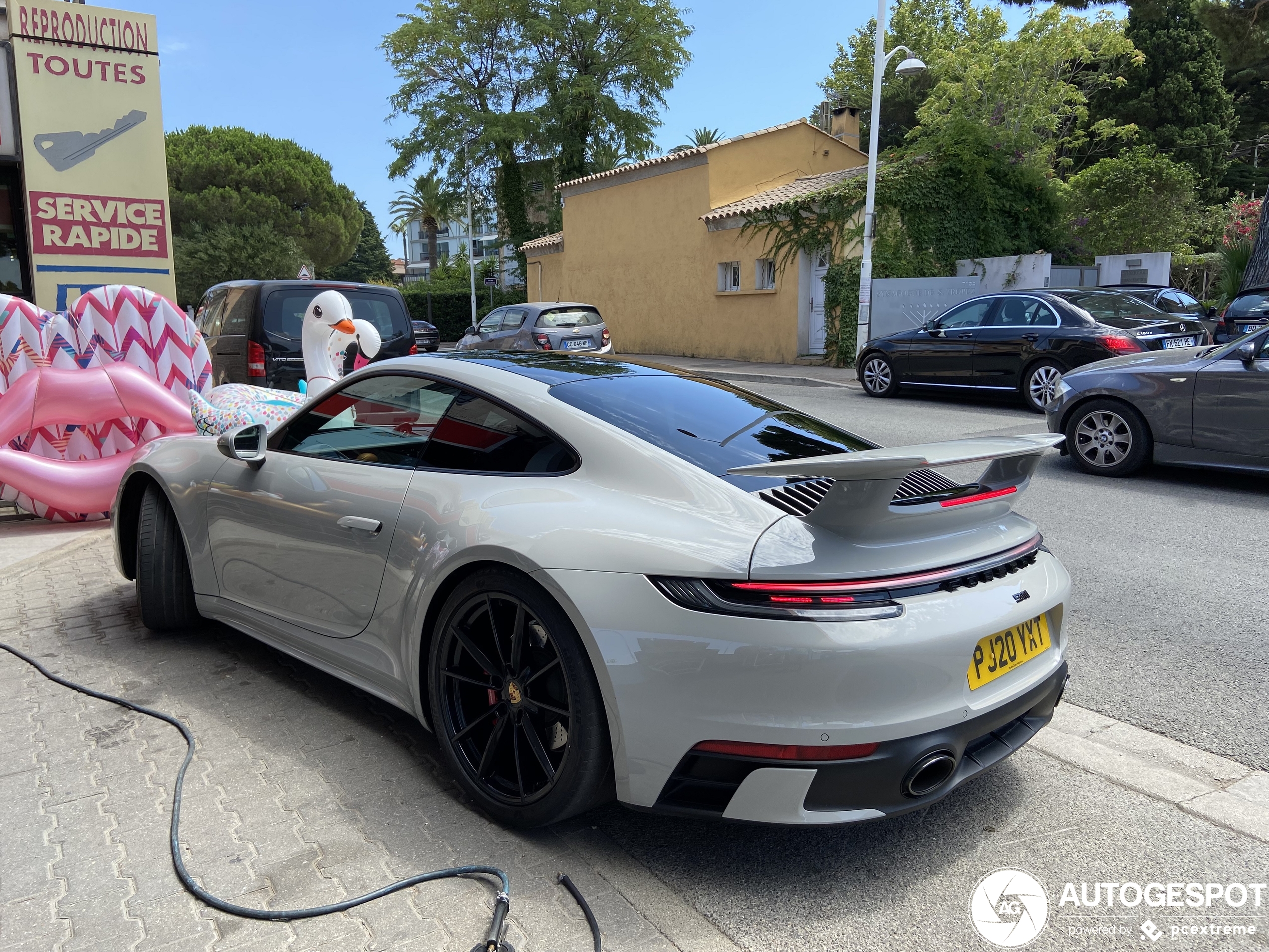 Porsche 992 Carrera 4S