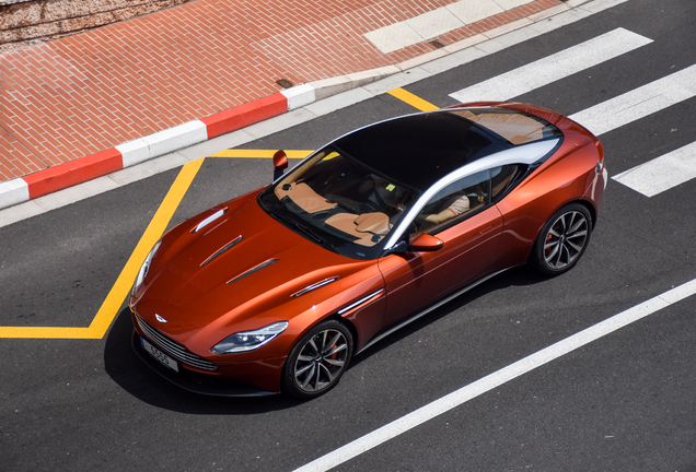 Aston Martin DB11