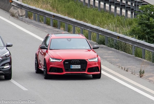 Audi RS6 Avant C7 2015