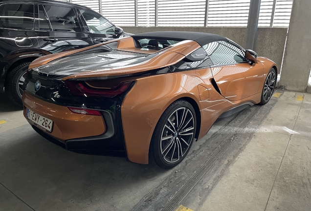 BMW i8 Roadster