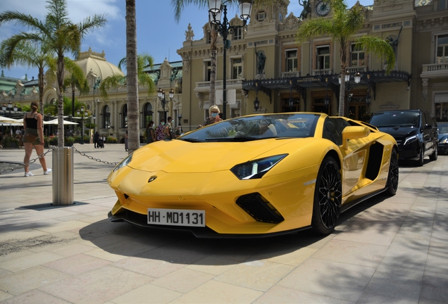 Lamborghini Aventador S LP740-4 Roadster