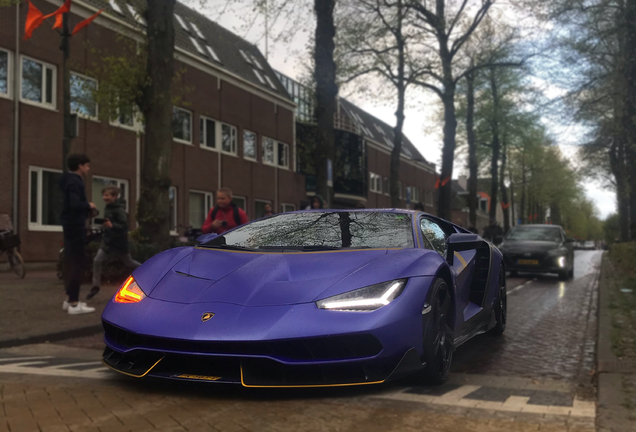 Lamborghini Centenario LP770-4