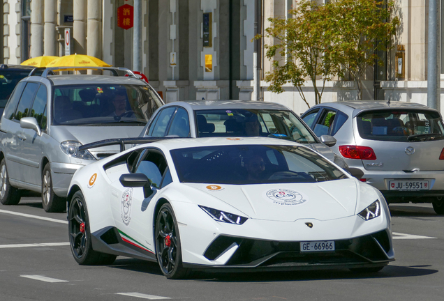 Lamborghini Huracán LP640-4 Performante