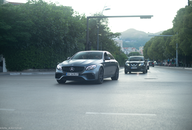 Mercedes-AMG E 63 S W213