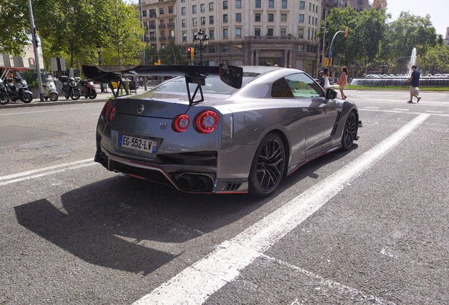 Nissan GT-R 2017