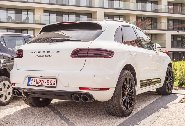 Porsche 95B Macan Turbo