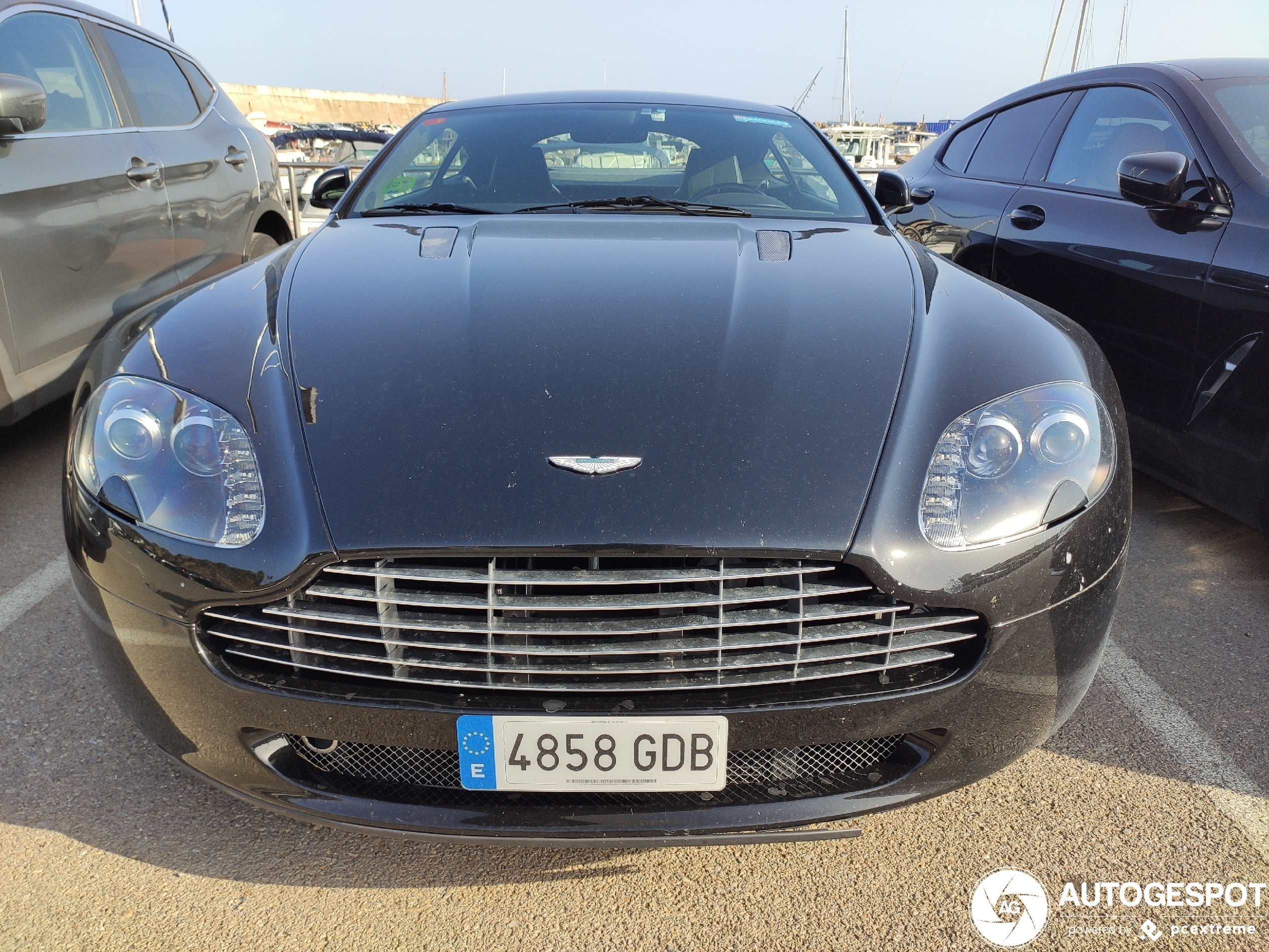 Aston Martin V8 Vantage N400