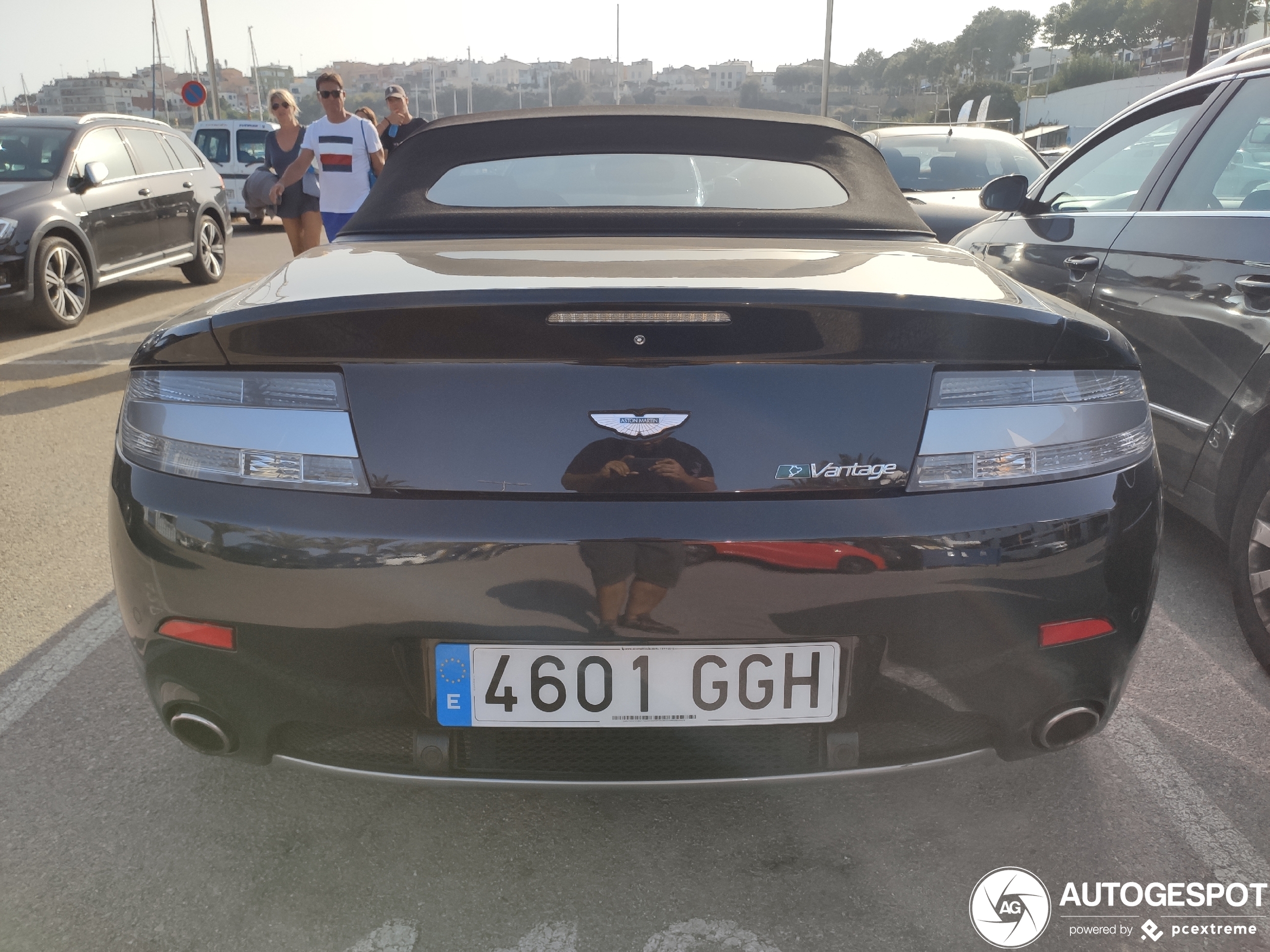 Aston Martin V8 Vantage N400 Roadster